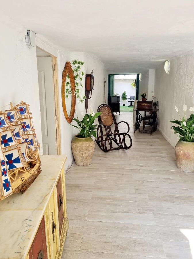 Apartamentos La Cueva Paterna Esterno foto