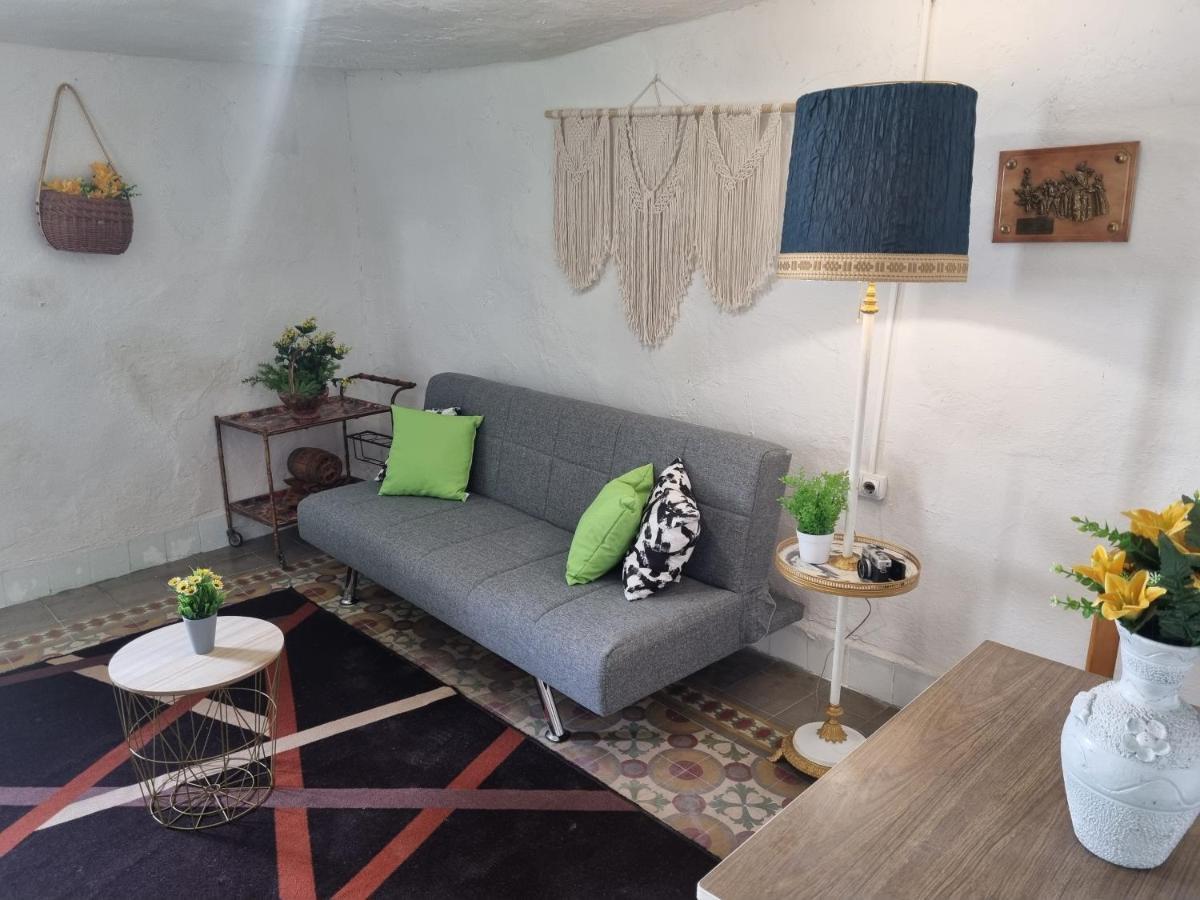 Apartamentos La Cueva Paterna Esterno foto