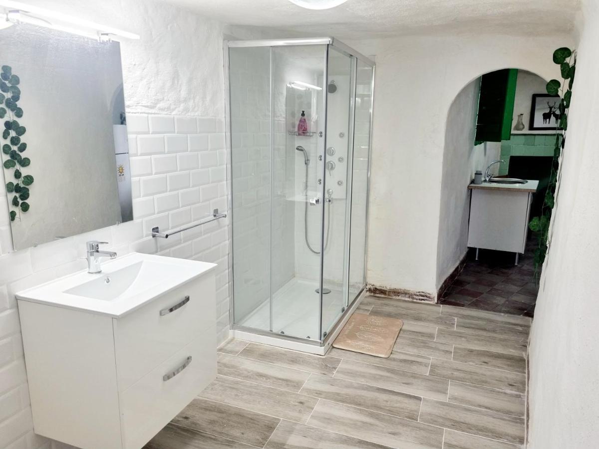 Apartamentos La Cueva Paterna Esterno foto